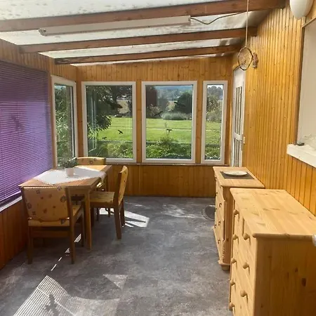 Grosse 80qm 1 Schlafzimmer Max 3 Gaeste Coppenbrugge